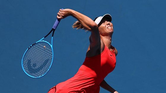 V Melbourne se zase dějí věci. Podívejte se na fotogalerii z druhého dne grandslamového Australian Open.