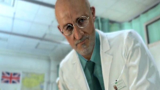 Doktor z chystané počítačové hry Metal Gear Solid V se nápadně podobá italskému doktoru Canaverovi, jenž tvrdí, že chce do roku 2017 transplantovat lidskou hlavu.