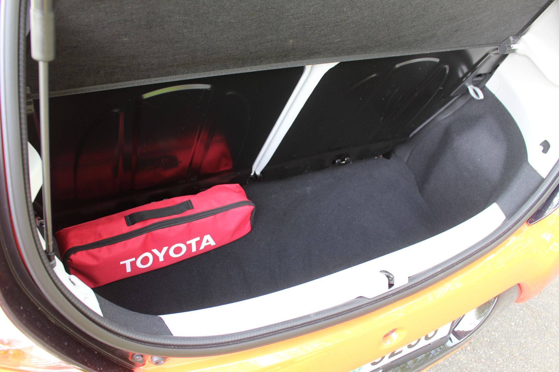 Toyota Aygo - kufr