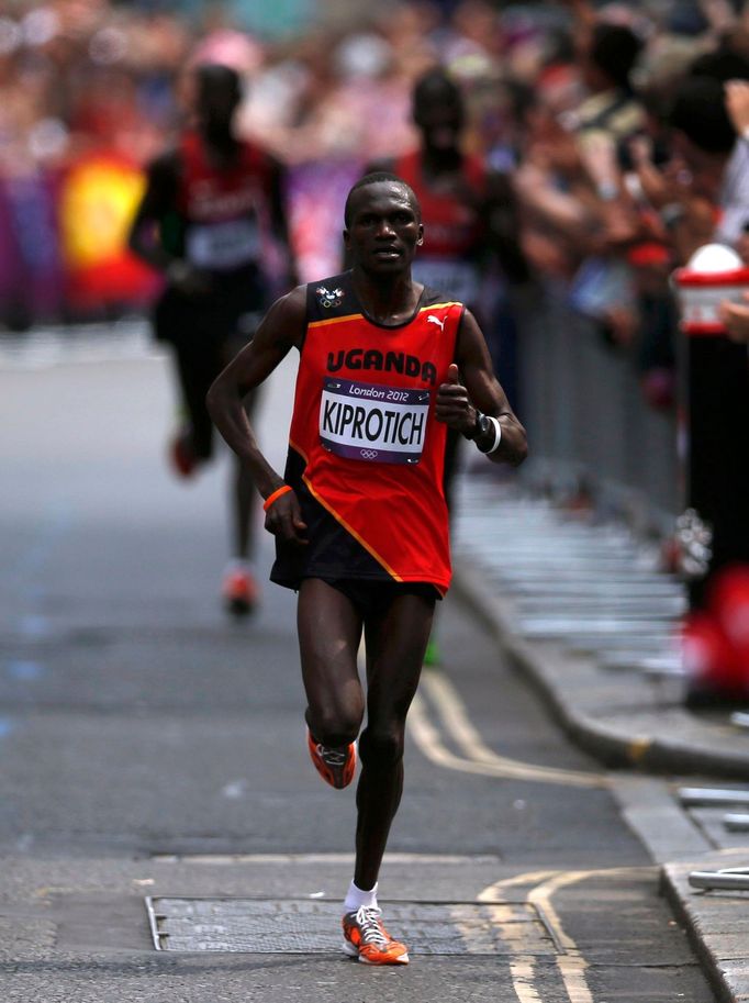 Vítěz maratonu na olympijských hrách v Londýně Stephen Kiprotich z Ugandy