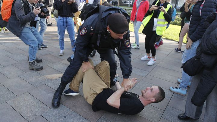 Kreml se poprvé vyjádřil k demonstracím v Moskvě. Nic mimořádného, míní Putin