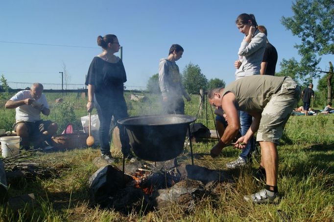 SPŠ strojní a stavební v Táboře vytvořila ustavující rekord ve výrobě elektrické energie lidskou silou za 24 hodin.