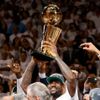 Basketbalisté Miami Heat slaví titul v NBA.