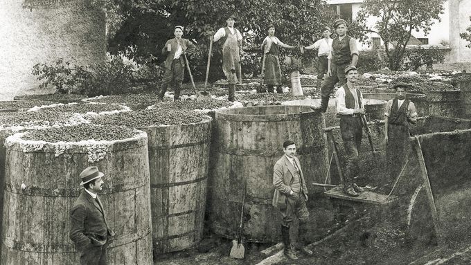 Zrod destilačního krále. Začátky Rudolfa Jelínka byly těžké, osud tragický