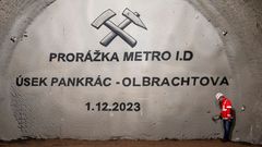 Stanice metra Olbrachtova