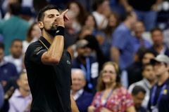 Podceňovaný Djokovič jde do boje bez bílé vlajky. Alcaraz mluví o odplatě