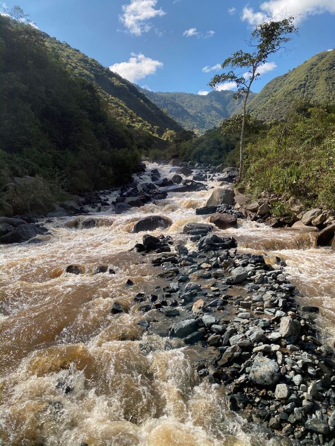 Kolumbijská řeka Río San Andrés, na níž firma Energo-Pro vybuduje vodní elektrárnu.