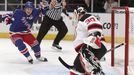 Forvard New Yorku Rangers Martin Straka.