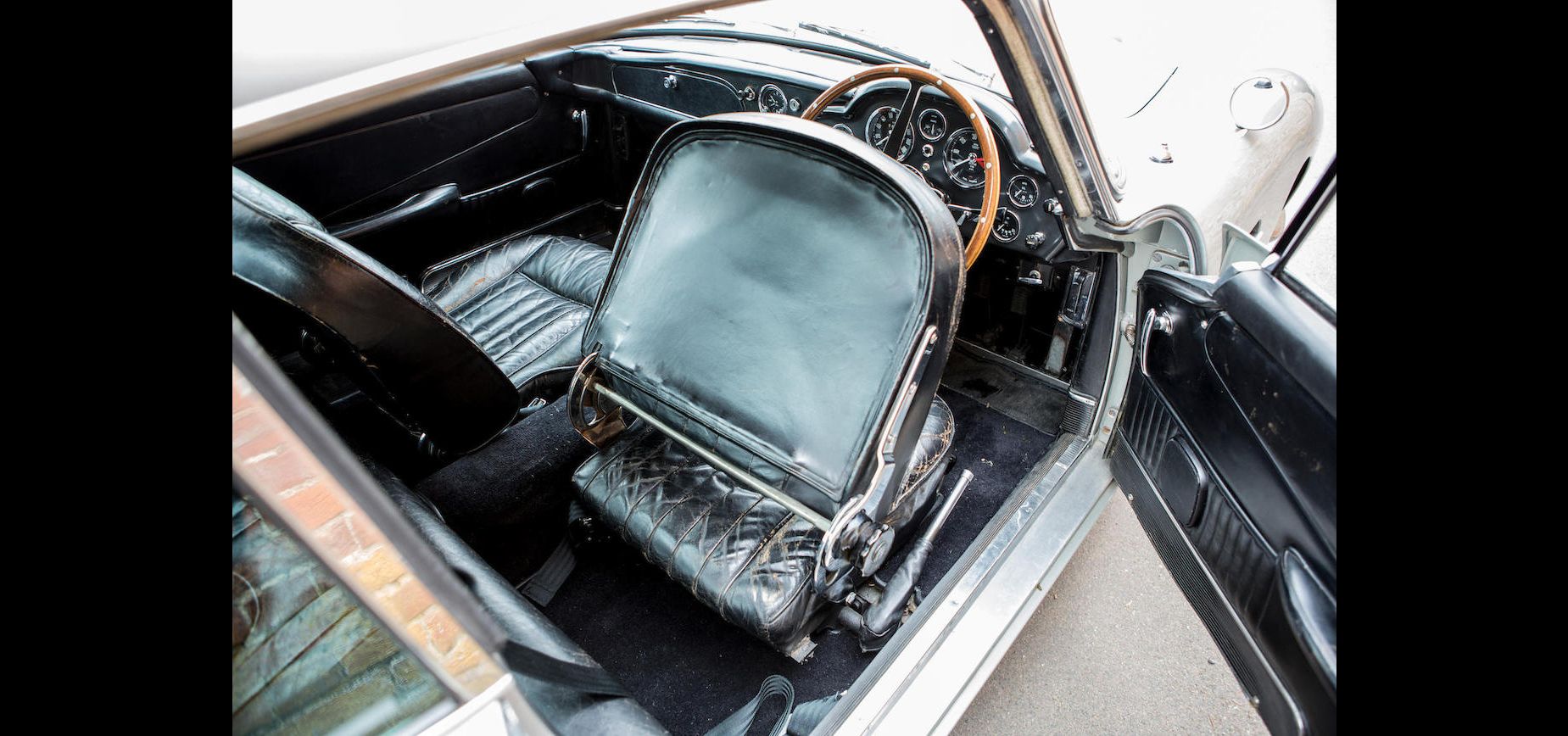 Aston Martin DB5 Jamese Bonda