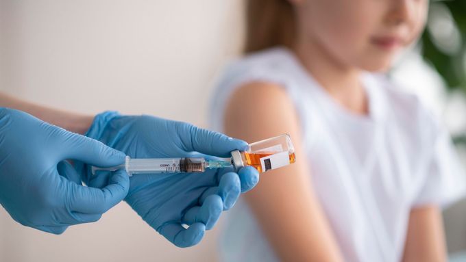 Vakcína Havrix Junior má nahlášený výpadek od 3. října do 31. března příštího roku. Důvodem je velká poptávka. Vakcína Vaqta Pediatric se sem nebude vozit do konce října.