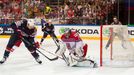 MS 2015, Česko-USA: Ondřej Pavelec - Anders Lee