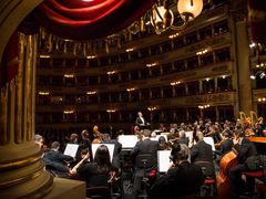 La Scala, sen ambiciózních pěvců, je synonymum operního světa.