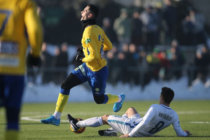 Fotbalová Sparta v zimní přípravě v sezoně 2016/17. Bogdan Vatajelu