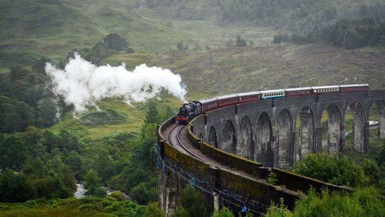 viadukt glenfinnan skotsko harry potter