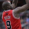 NBA: Luol Deng (Chicago Bulls)