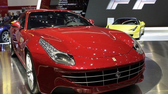 FOTO Vozový park borců z NHL: Ferrari, Lamborghini a Porsche