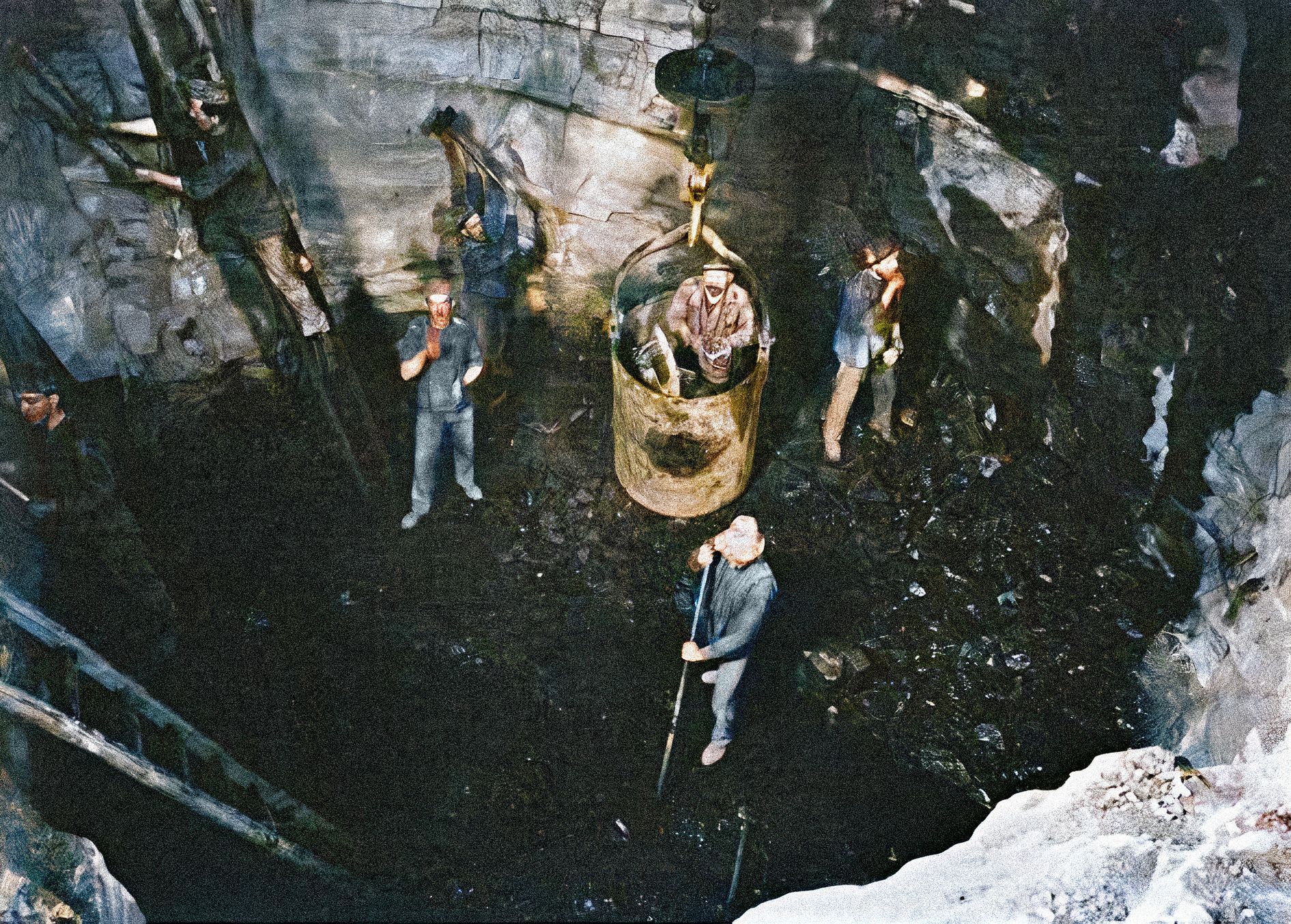 Ostrava, 100 let, obarvené fotografie, Domácí
