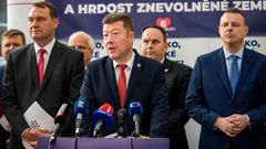 neuvedeno
