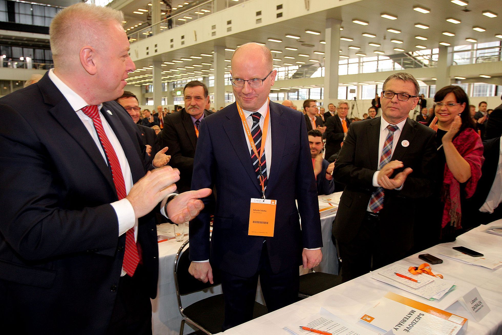 Sjezd ČSSD- Sobotka je počtvrté předsedou strany