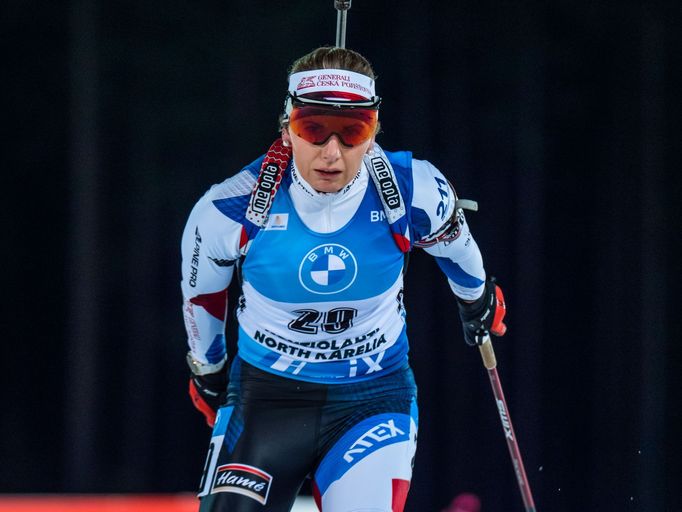 SP v biatlonu 2020/21 v Kontiolahti, vytrvalostní závod žen: Lucie Charvátová.