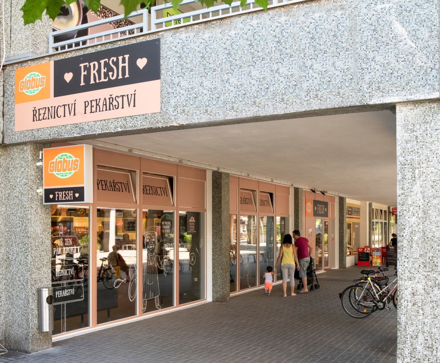 Globus Fresh, Pardubice