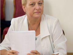 Senátorka Liana Janáčková (klub SNK, Ostrava)