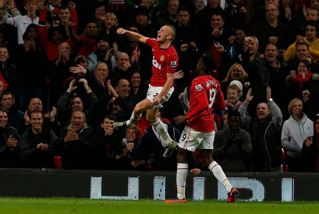 Рэдклифф манчестер юнайтед. Manchester United s Ferguson. Руни 02. Rooney and Cleverly Night.