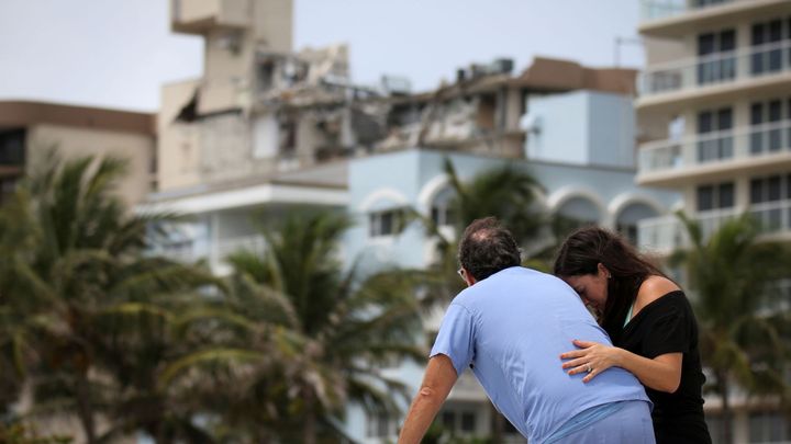 Betony i výztuže domu v Miami jsou poškozené, varoval inženýr. Tři roky se nic nedělo; Zdroj foto: Reuters