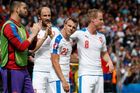 Euro 2016, Česko-Španělsko: zklamaní Vladimír Darida a David Limberský po zápase