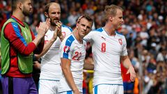 Euro 2016, Česko-Španělsko: zklamaní Vladimír Darida a David Limberský po zápase