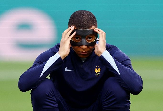 Kylian Mbappé před zápasem Eura 2024 Nizozemsko - Francie