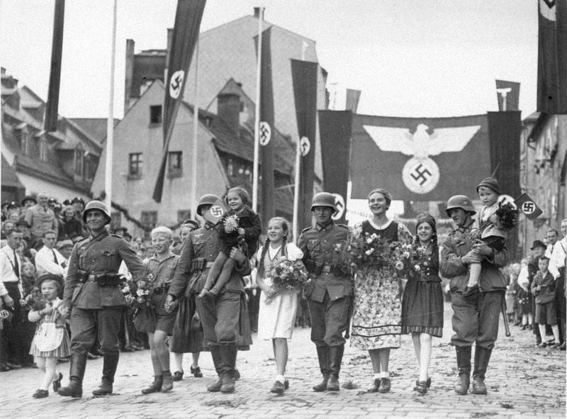 Fotogalerie / Vyhnání Čechů z pohraničí v roce 1938 / Wiki / 54