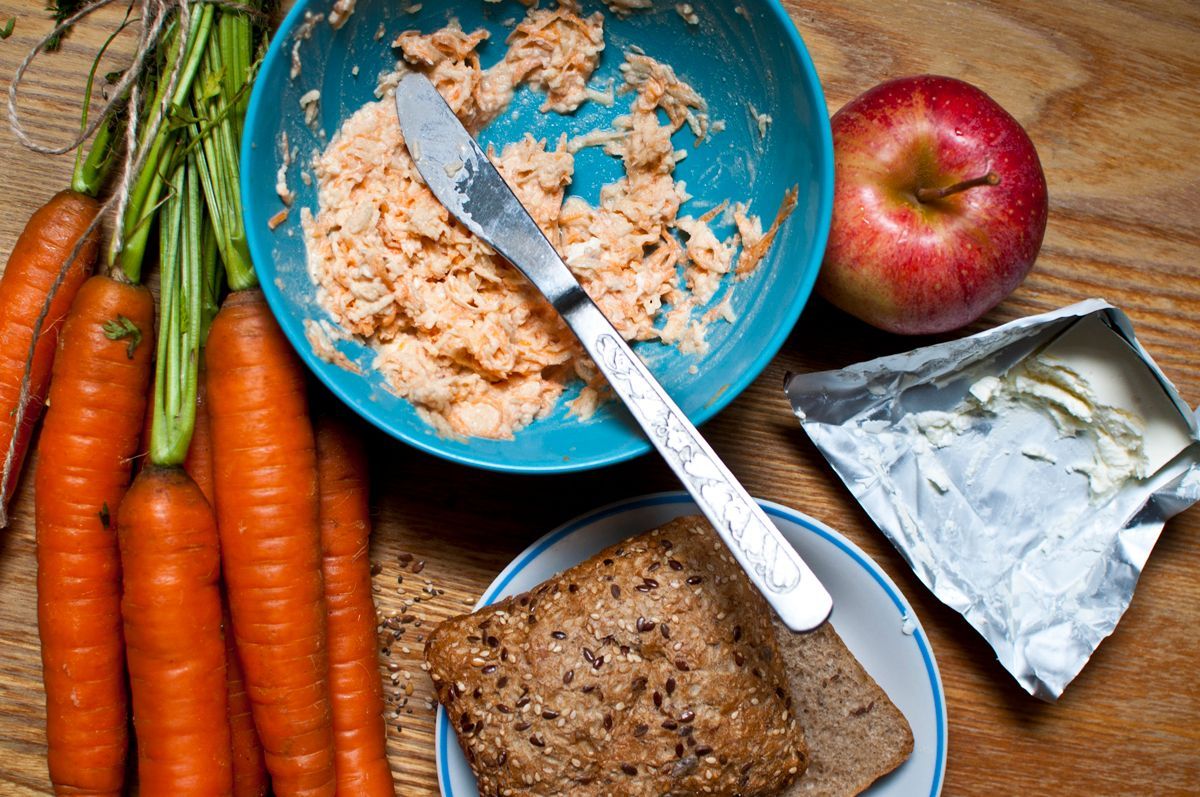 pomazánka, češka, žena