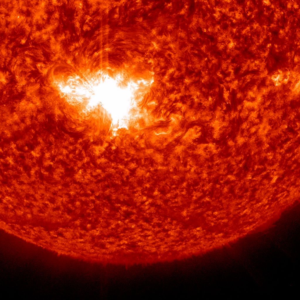Obrazem: Krása slunečních aktivity na snímcích NASA
