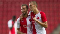 EL, Slavia-Levadia: Tomáš Souček a Josef Hušbauer.