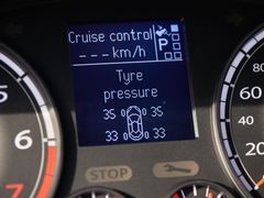 Zobrazení tlaku v kolech na palubním počítači Renaultu laguna