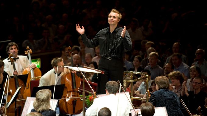 Prokofjevovu Pátou symfonii už Vasilij Petrenko uváděl s filharmonií v Oslu. Foto: Mark McNulty