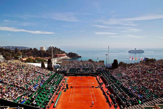 Centrální kurt v Monte Carlu (Rolex Masters - antuka)