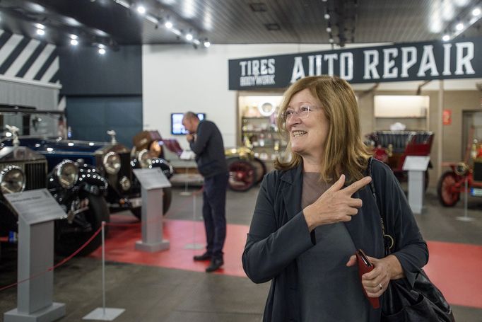 Angelika Linserová, pravnučka zakladatele a majitele liberecké firmy Christian Linser, jenž v roce 1906 představil svůj první automobil vyrobený v regionu.