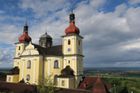 Klenot Novohradských hor či jihočeské Lurdy - to jsou přívlastky poutního chrámu Nanebevzetí Panny Marie (nebo také Panny Marie Těšitelky) v Dobré Vodě u Horní Stropnice. V okolí se nalézalo hned několik pramenů s blahodárnými léčivými účinky. U
jednoho z nich v dnešní Dobré Vodě se pasáčkovi koncem 17. století zjevila Panna Maria - právě zde později vznikl poutní kostel. Léčivost pramene byla později prokázána, je totiž díky radonu mírně radioaktivní, což má pozitivní účinky na pohybový aparát. Zajímavostí je, že ačkoli se jedná o jednu z nejvýstavnějších barokních staveb v celých jižních Čechách, není znám její architekt ani stavitel.