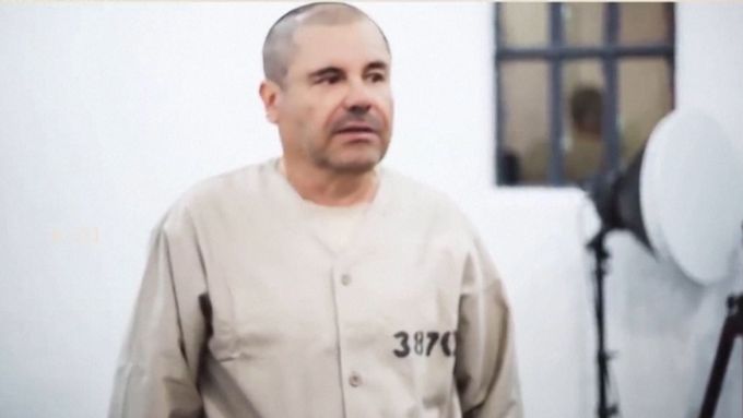 Po čtyřech letech se dostaly na veřejnost záběry jednoho z nejznámějších narkobaronů Joaquína Guzmána přezdívaného El Chapo (Prcek).