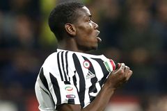 Neapol prohrála v Římě a Juventus tak slaví pátý ligový titul v řadě