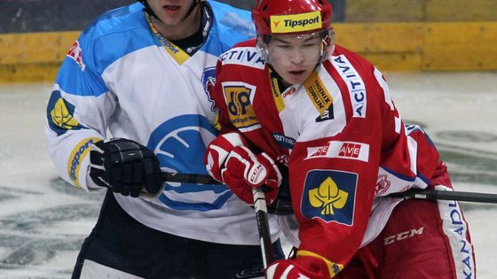 Prosadí se konečně velezkušená Plzeň přes zakletou finálovou bránu, nebo se stejně jako před čtyřmi roky bude radovat Slavia? Podívejte se na představení obou soupeřů.