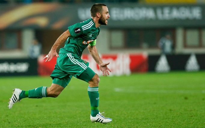 Rapid Vienna's Steffen Hofmann celebrates after scoring a goal during their Europa League group E soccer match against Viktoria Plzen in Vienna, Austria, October 22, 2015