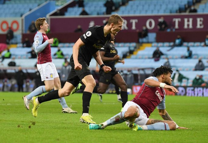 Aston Villa - West Ham United (Souček)