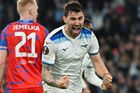 Lazio - Plzeň 1:1. Smolný gól, Jedlička neudržel před čarou tečovanou hlavičku