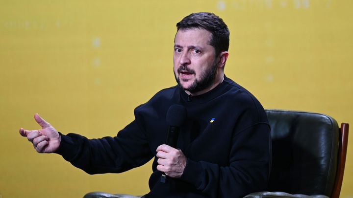 Když nedorazí, přijde trest. Ukrajina zřejmě povolá do bojů lidi žijící v zahraničí