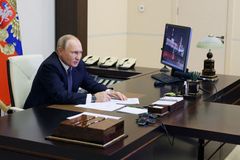 "To letadlo je prázdné." Tajemný bunkr mate i Putinovy nejbližší, CIA zjistila proč