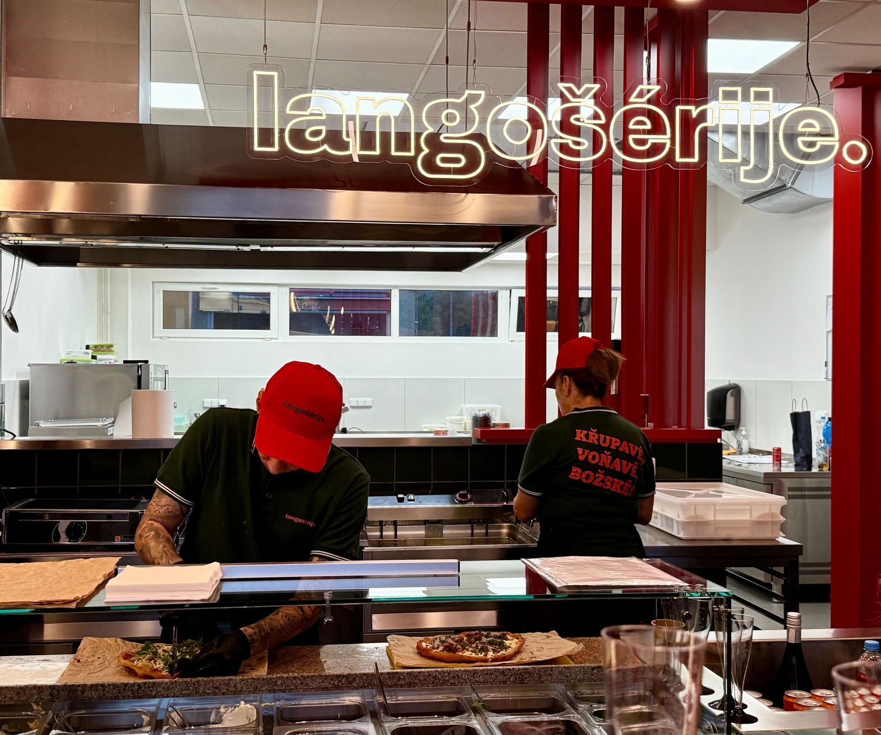 langošérije, langoš