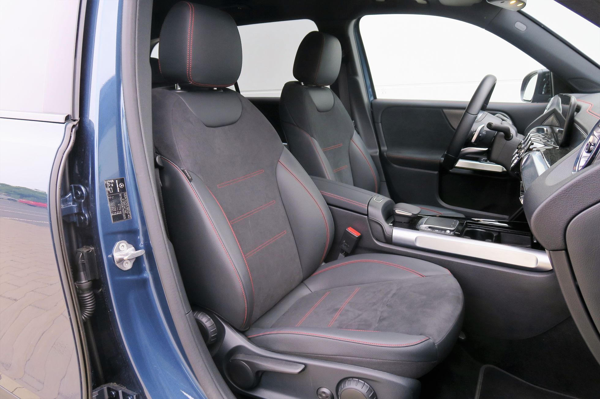 Mercedes EQB test